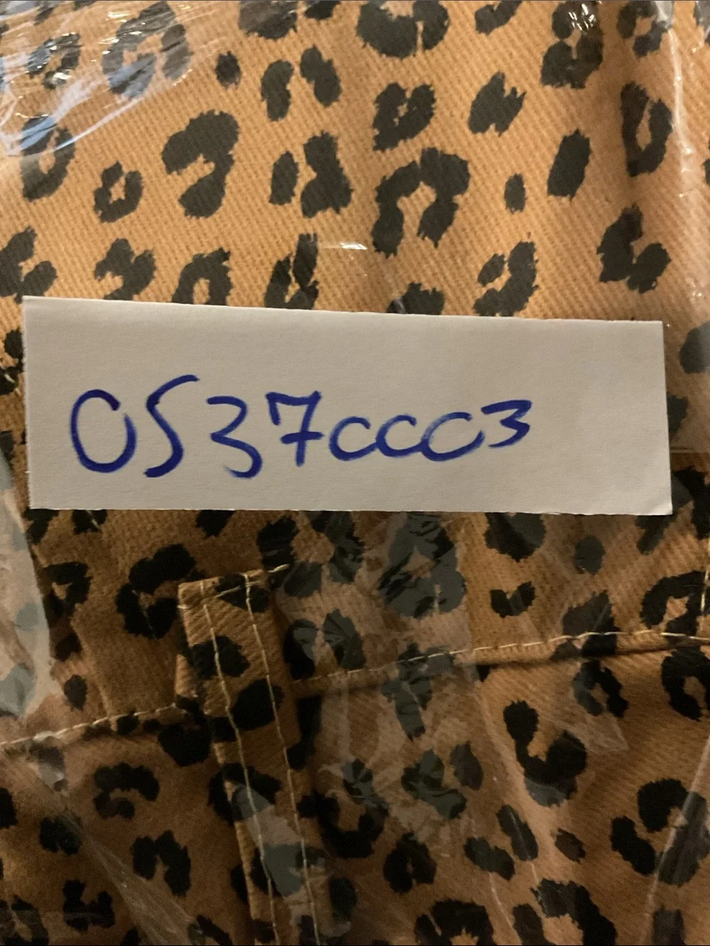 PrettyLittleThing stylish leopard